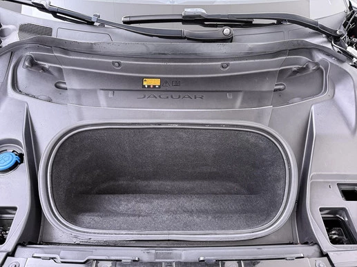 Jaguar I-PACE - Afbeelding 15 van 30