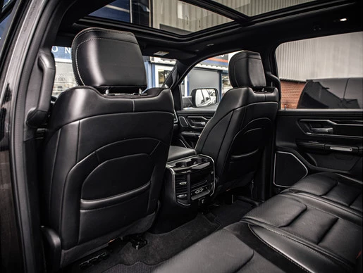 Dodge Ram 1500 - Afbeelding 10 van 17