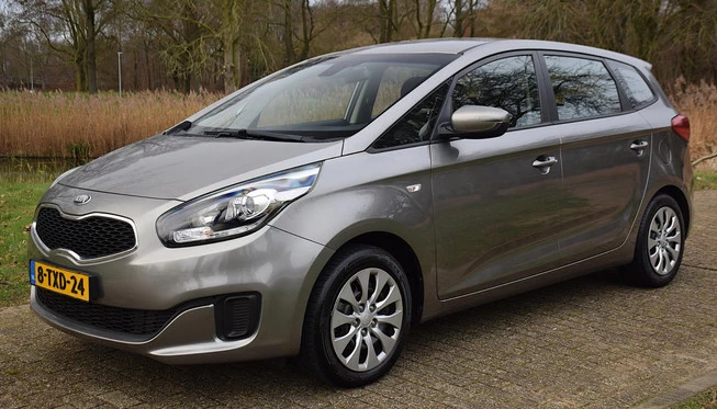 Kia Carens - Afbeelding 4 van 23