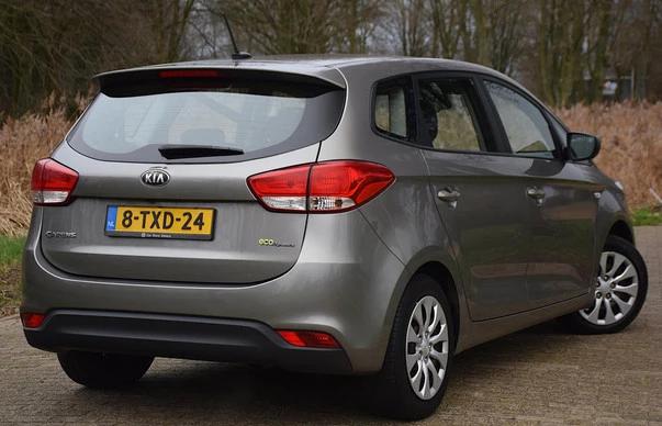Kia Carens - Afbeelding 10 van 23