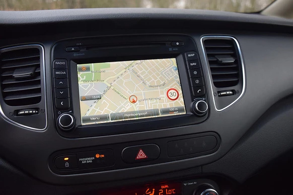 Kia Carens - Afbeelding 15 van 23