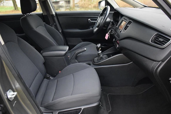 Kia Carens - Afbeelding 17 van 23