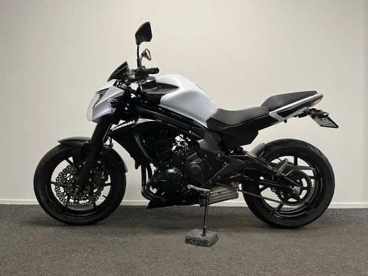 Kawasaki ER6-N - Afbeelding 13 van 22
