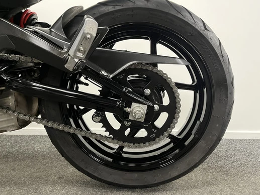 Kawasaki ER6-N - Afbeelding 18 van 22