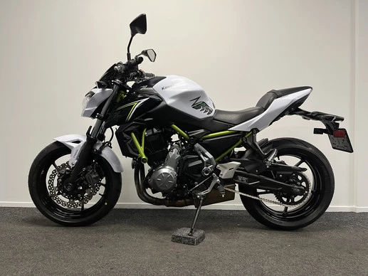 Kawasaki Z650 - Afbeelding 13 van 22