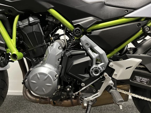 Kawasaki Z650 - Afbeelding 17 van 22