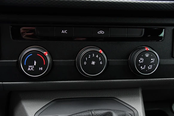 Volkswagen Transporter - Afbeelding 24 van 30