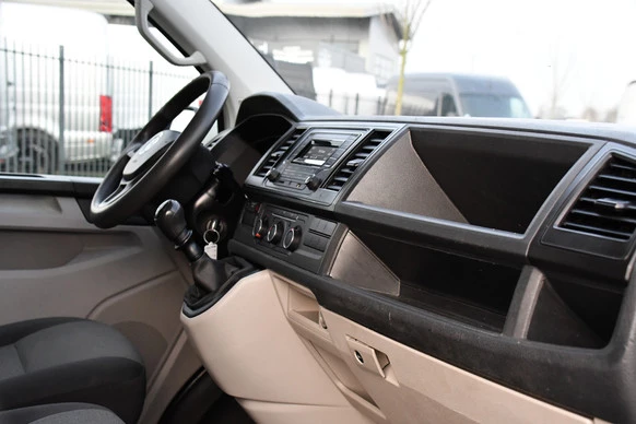 Volkswagen Transporter - Afbeelding 12 van 30
