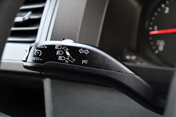 Volkswagen Transporter - Afbeelding 25 van 30