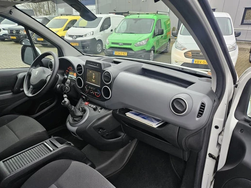 Peugeot Partner - Afbeelding 8 van 30