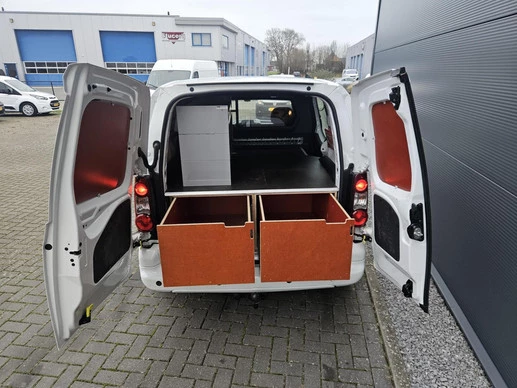 Peugeot Partner - Afbeelding 15 van 30