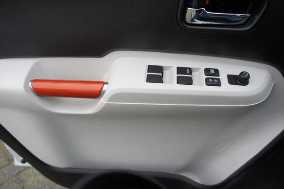 Suzuki Ignis - Afbeelding 14 van 30