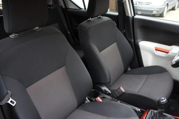 Suzuki Ignis - Afbeelding 20 van 30