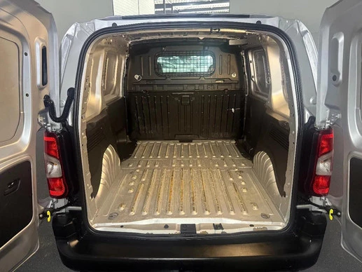 Peugeot Partner - Afbeelding 13 van 24