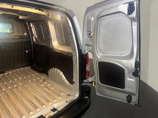 Peugeot Partner - Afbeelding 15 van 24
