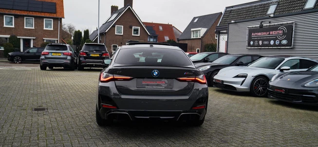 BMW i4 - Afbeelding 18 van 30