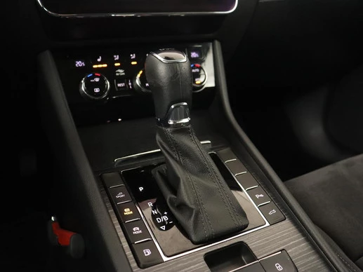 Škoda Superb - Afbeelding 10 van 30