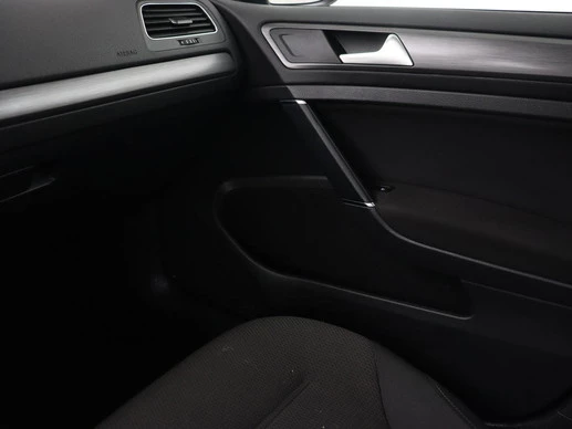 Volkswagen e-Golf - Afbeelding 24 van 30