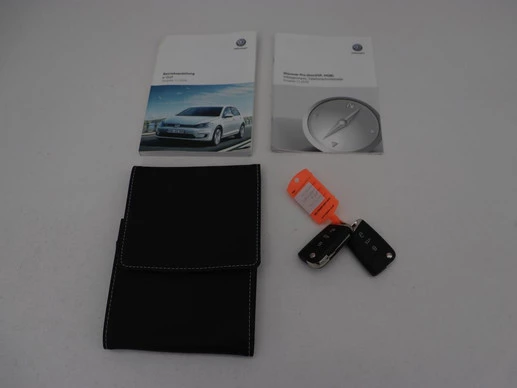 Volkswagen e-Golf - Afbeelding 25 van 30