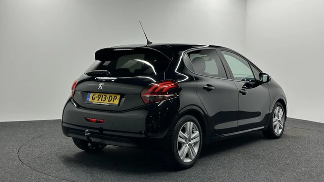 Peugeot 208 - Afbeelding 2 van 30