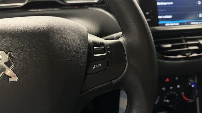Peugeot 208 - Afbeelding 28 van 30
