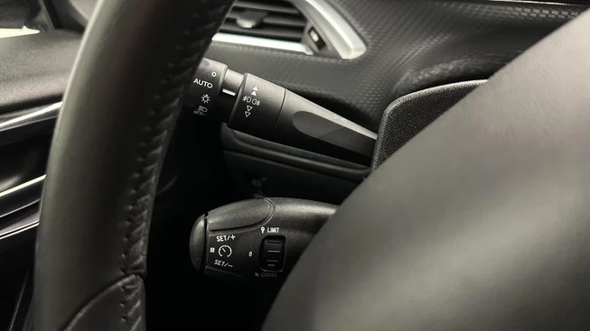 Peugeot 208 - Afbeelding 29 van 30