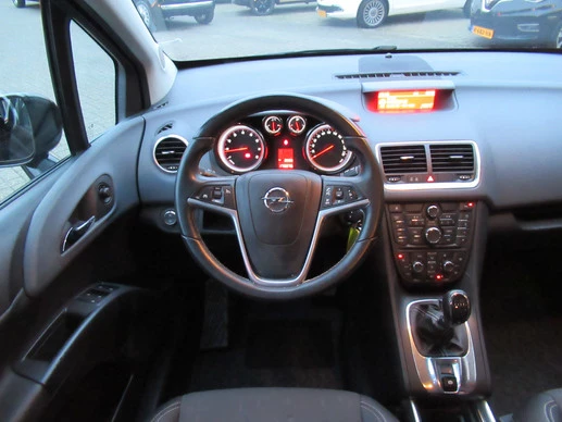Opel Meriva - Afbeelding 17 van 30