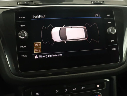 Volkswagen Tiguan - Afbeelding 12 van 30