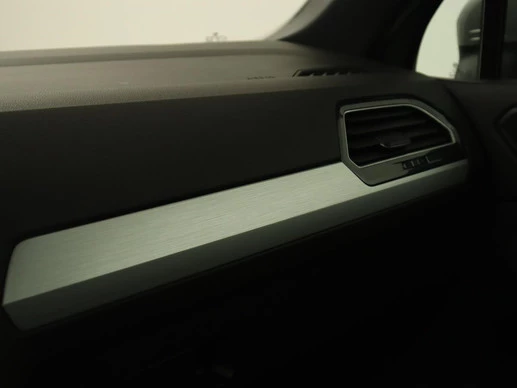 Volkswagen Tiguan - Afbeelding 17 van 30