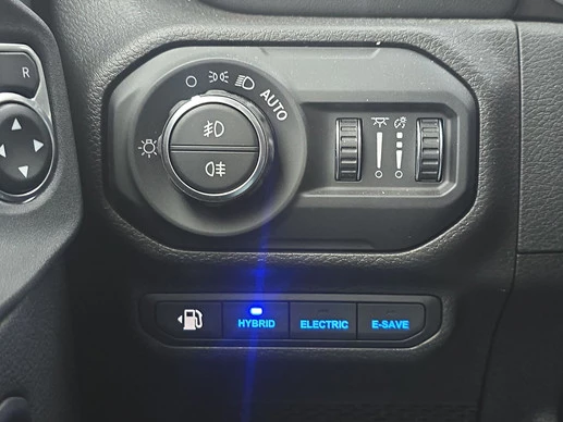 Jeep Wrangler - Afbeelding 14 van 29