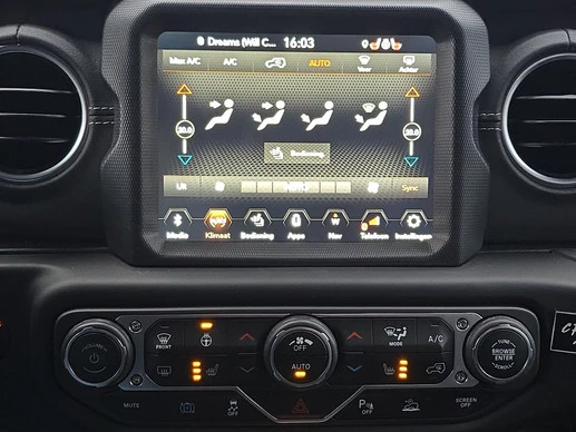 Jeep Wrangler - Afbeelding 18 van 29