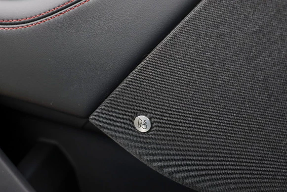 Ford Mustang Mach-E - Afbeelding 14 van 30