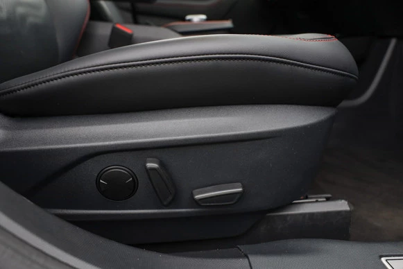 Ford Mustang Mach-E - Afbeelding 18 van 30