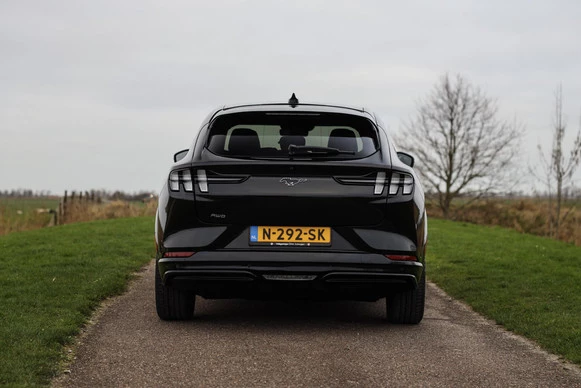 Ford Mustang Mach-E - Afbeelding 20 van 30