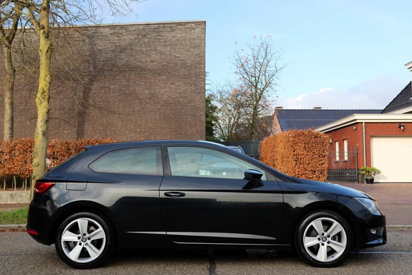 SEAT Leon - Afbeelding 2 van 21