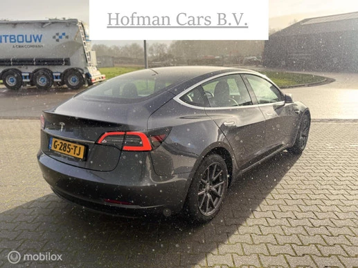 Tesla Model 3 - Afbeelding 3 van 19