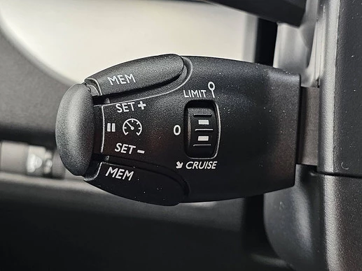 Peugeot e-Expert - Afbeelding 12 van 23