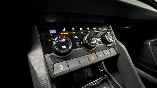 Škoda Karoq - Afbeelding 24 van 27