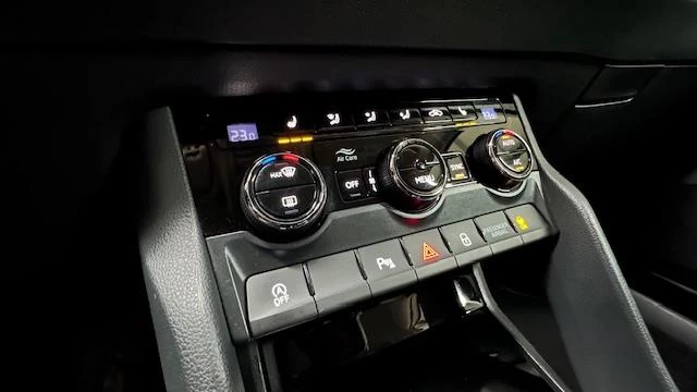 Škoda Karoq - Afbeelding 24 van 25