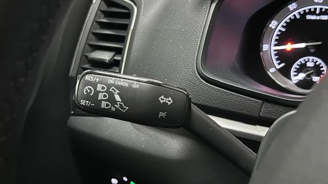 Škoda Karoq - Afbeelding 25 van 25