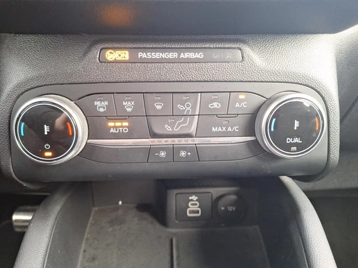 Ford Kuga - Afbeelding 22 van 30