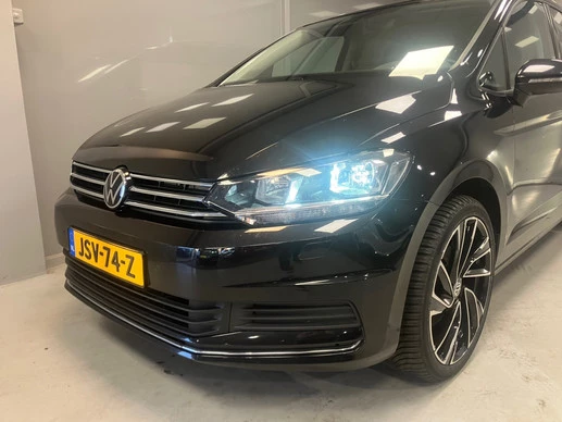 Volkswagen Touran - Afbeelding 17 van 30