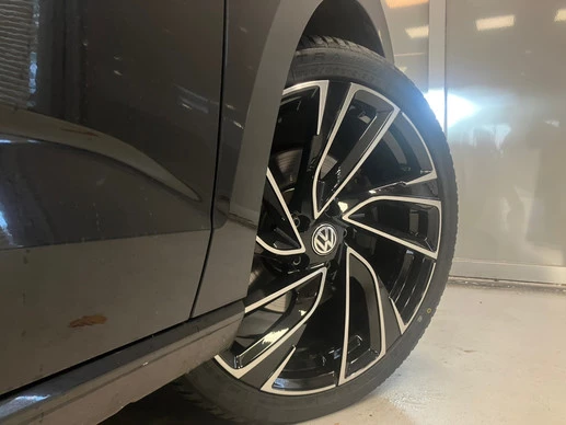 Volkswagen Touran - Afbeelding 19 van 30