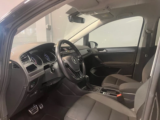 Volkswagen Touran - Afbeelding 23 van 30