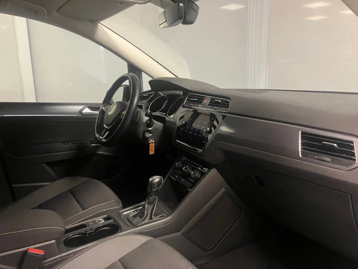 Volkswagen Touran - Afbeelding 25 van 30