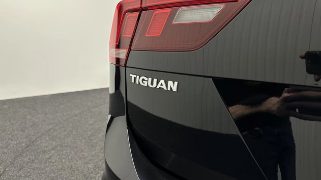 Volkswagen Tiguan - Afbeelding 17 van 30