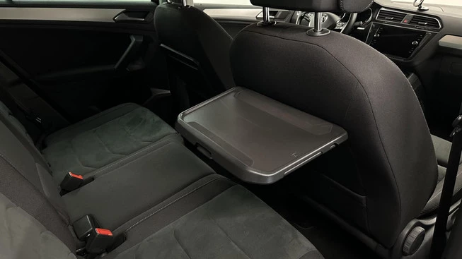 Volkswagen Tiguan - Afbeelding 23 van 30