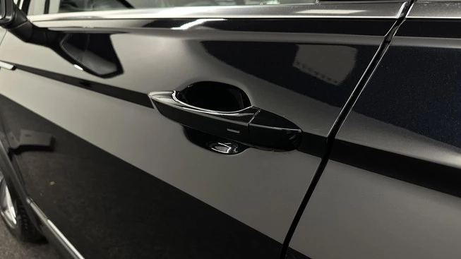 Volkswagen Tiguan - Afbeelding 25 van 30