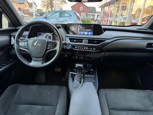 Lexus UX - Afbeelding 11 van 30