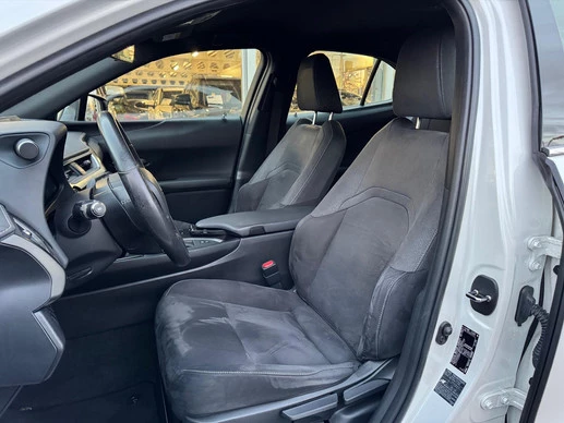 Lexus UX - Afbeelding 15 van 30